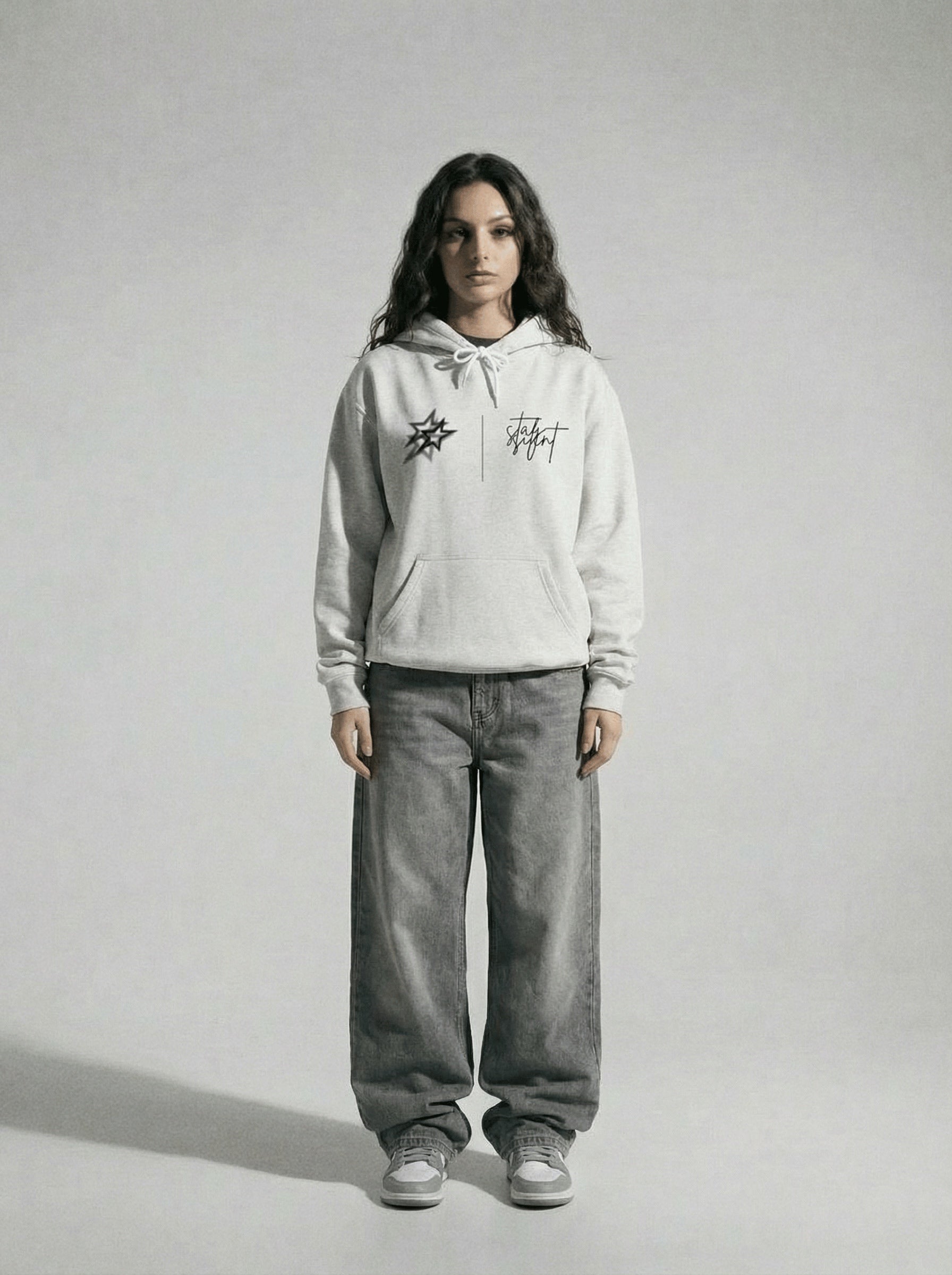 143 Graphite Hoodie Hoodie PEBVER.