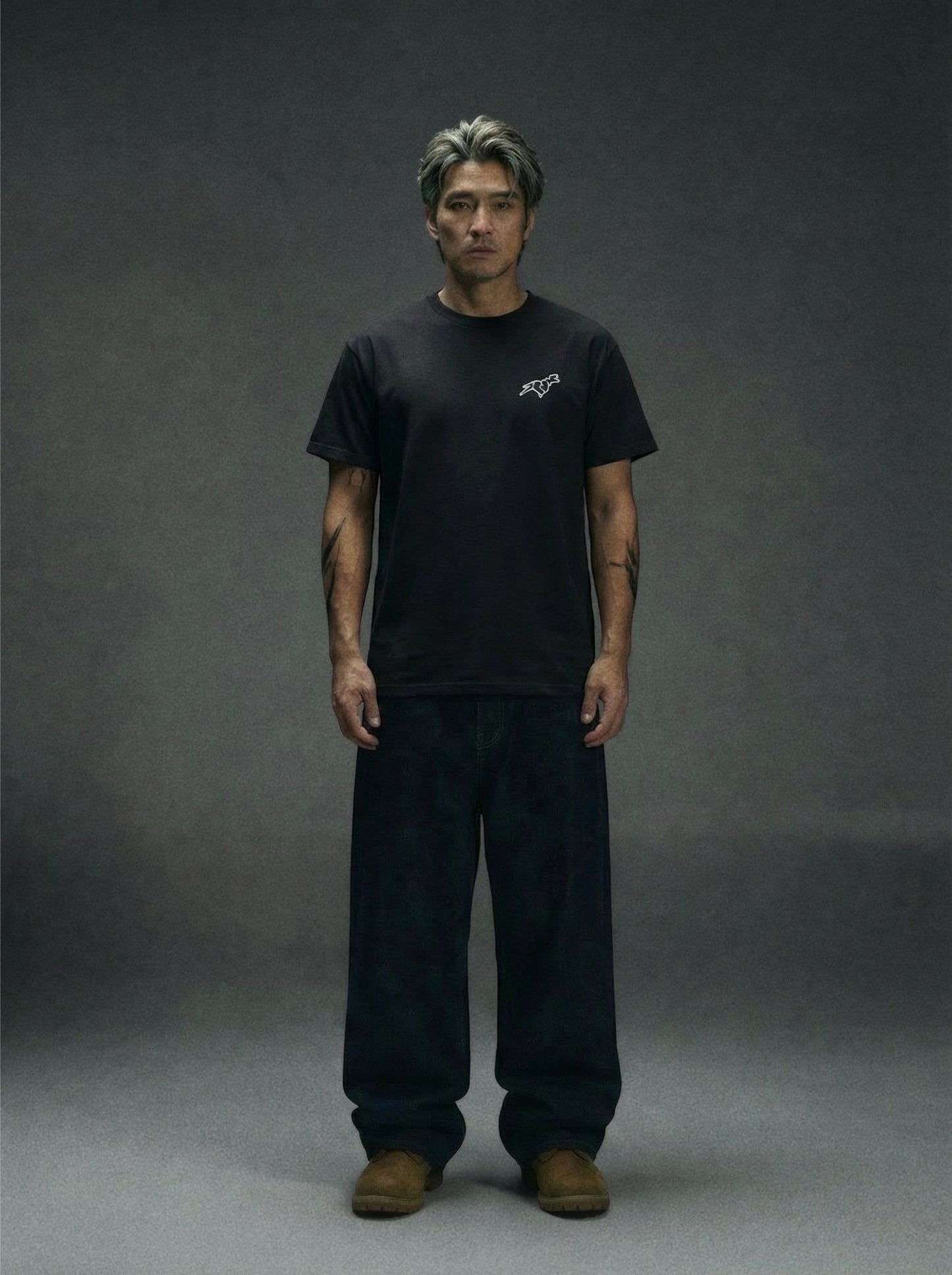 Basics Black T-Shirt PEBVER. S