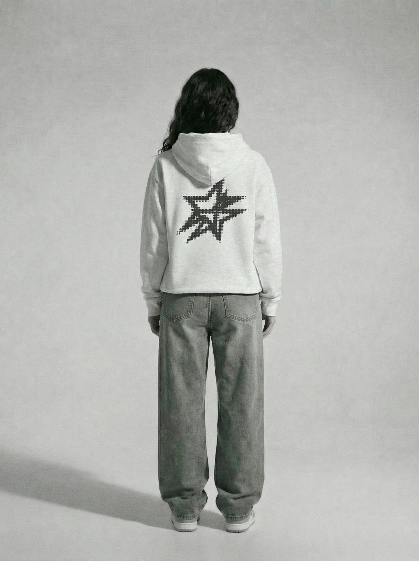 143 Graphite Hoodie Hoodie PEBVER.