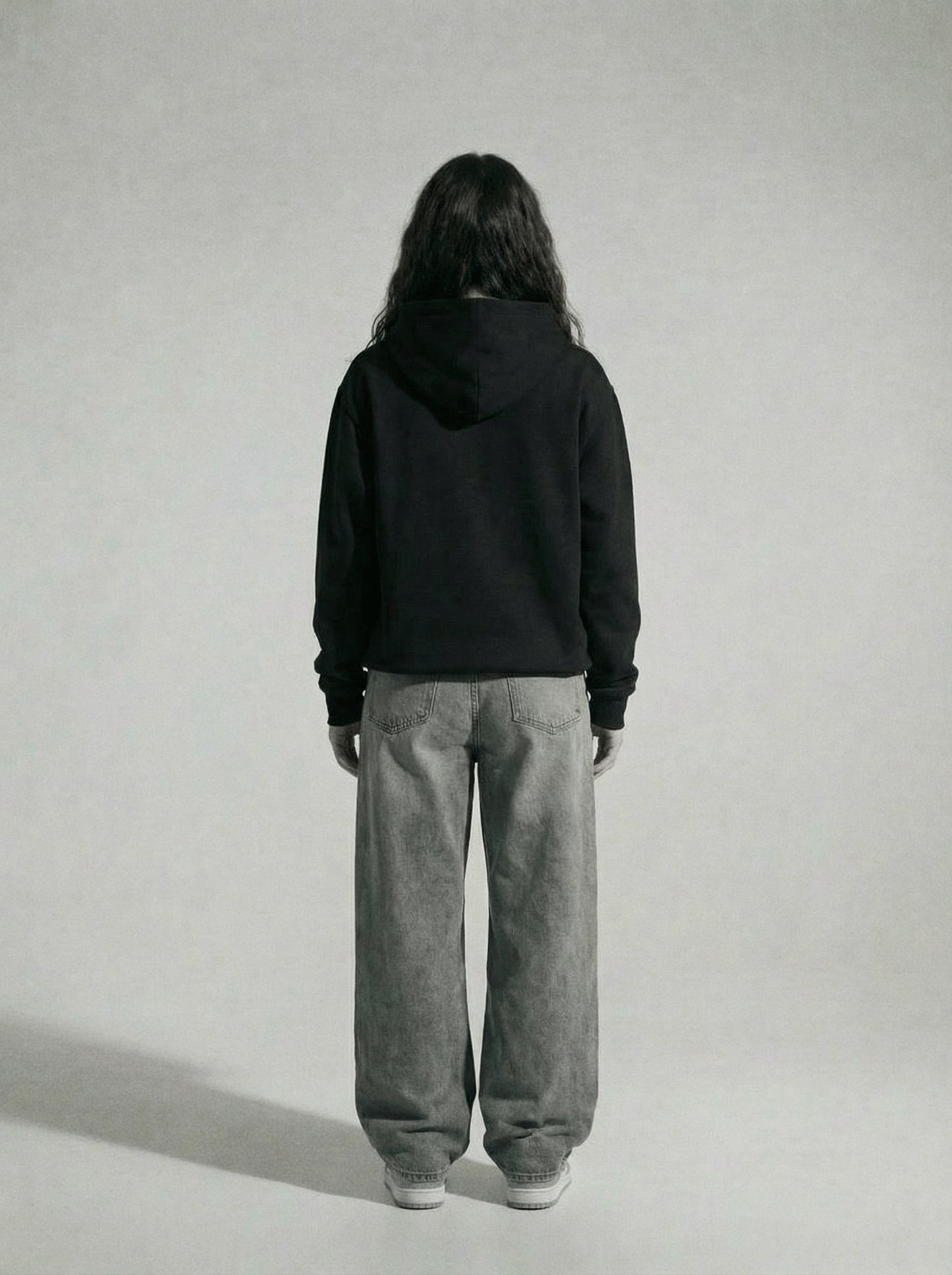 Basics Black Hoodie PEBVER.